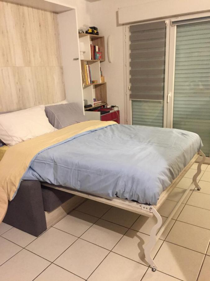 F2 Immeuble Les Pieds Dans L'Eau Apartman Villeneuve-Loubet Kültér fotó